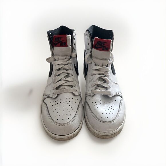 Air Jordan 1 Retro 2016 High OG Yin Yang Sneakers Youth Size 6  #575441-102 main image 8